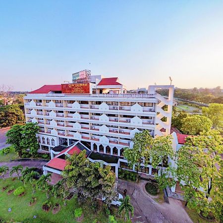 Phuphanplace Hotel Ban Phang Khwang Tai Exteriör bild